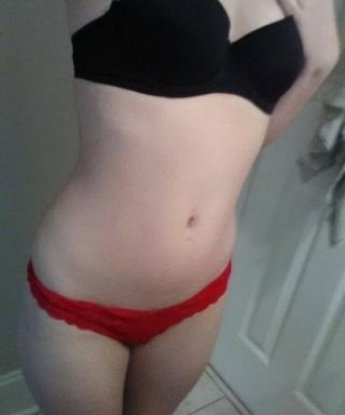 Лариса, 23 года